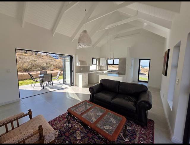 2 BEDROOM HOUSE FOR SALE IN ST HELENA VIEWS